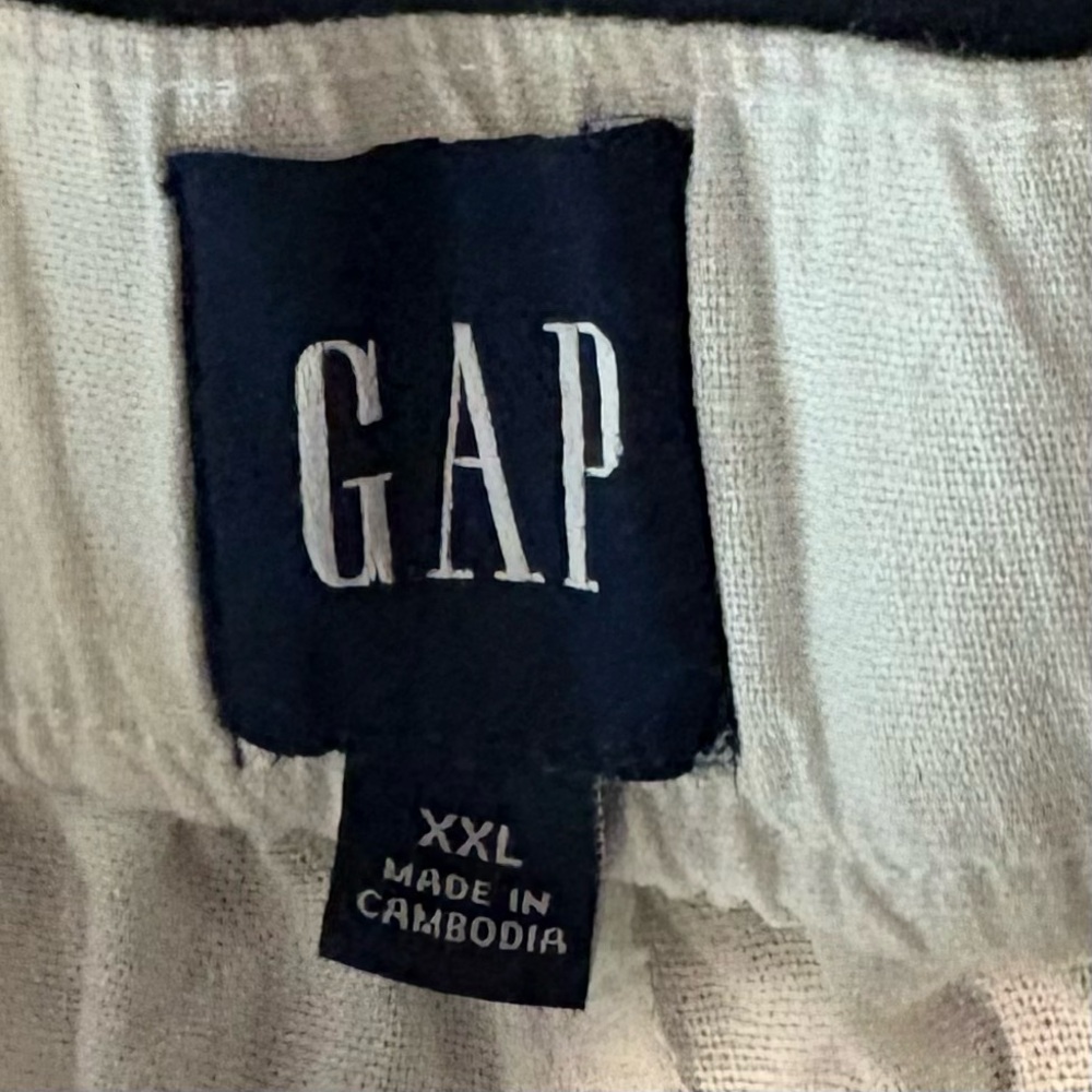 GAP Women’s Lined Pants - Picture 7 of 8